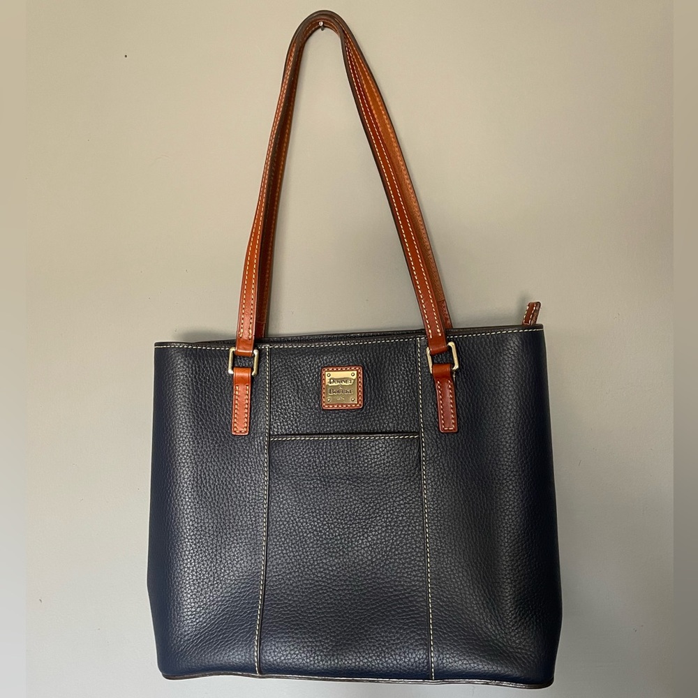 Dooney & Bourke Purse